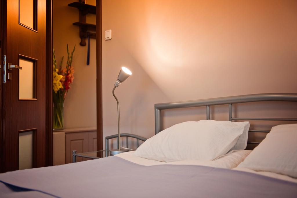 Best Inn Poznan Apartament Wojskowa 객실 사진